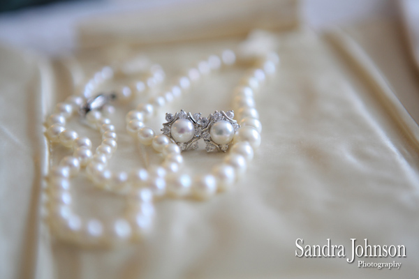 Best University Club Wedding photographer - Sandra Johnson (SJFoto.com)
